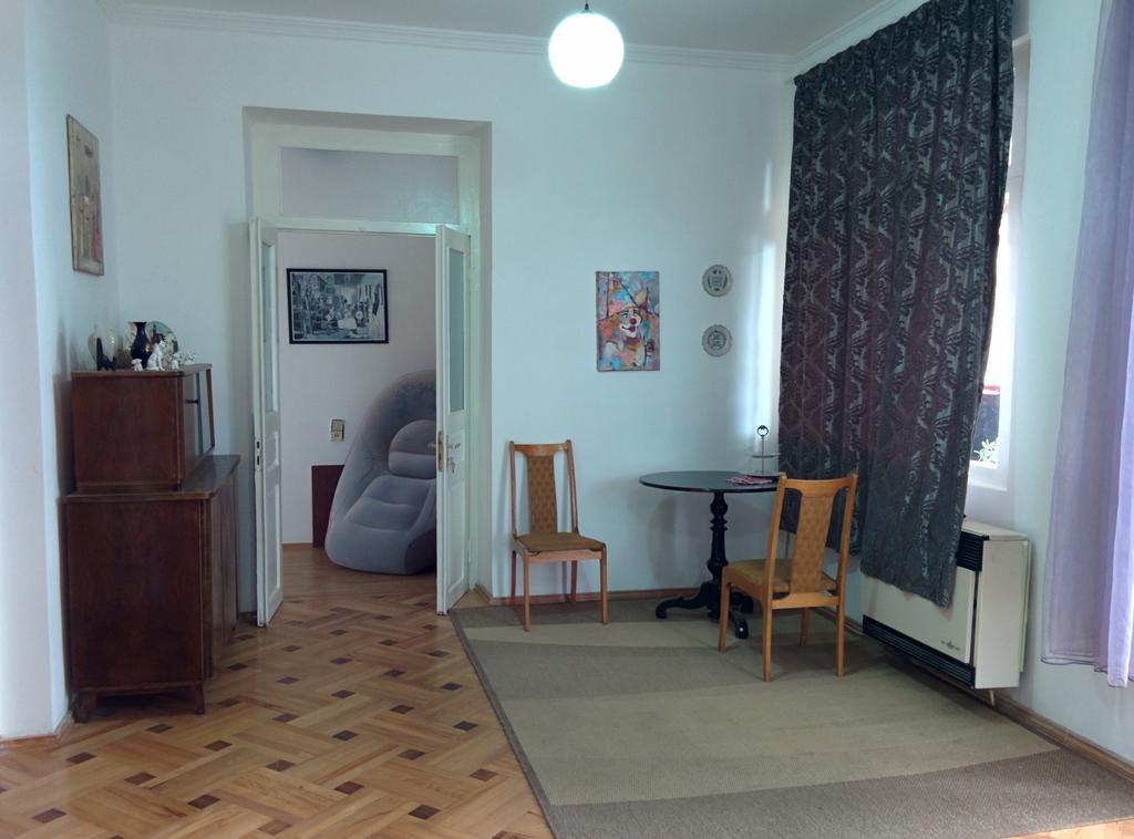Guesthouse Natali Telavi Exterior photo