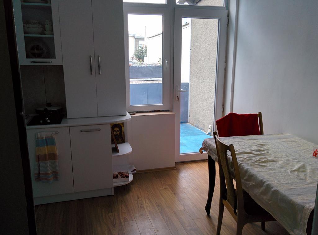 Guesthouse Natali Telavi Exterior photo