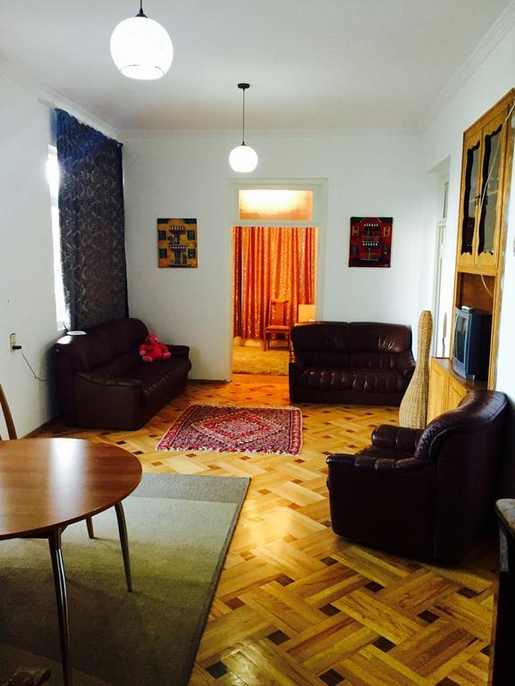 Guesthouse Natali Telavi Exterior photo